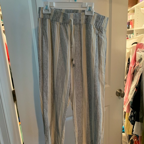 SKY AND SPARROW lightweight pants!! SIZE MEDIUM - Picture 1 of 7